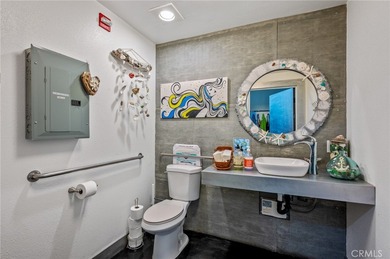 This salon allows the perfect opportunity for the next operator - photo 19