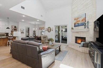 Luxury living awaits in this stunning, completely remodeled - photo 8