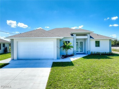 Lehigh Acres Area Home Sale Pending in Lehigh Acres Florida