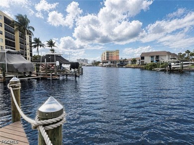 DEEP-WATER DOCK + HUGE DECK AREA #60 AT CASA MARINA - PRIME - photo 8