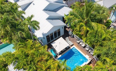 Private Old Town property with built-in income and exceptional - photo 5