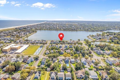 Premiere location - 3 blocks to the beach. Stunning 4 bedroom, 3 - photo 42