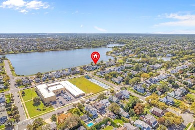 Premiere location - 3 blocks to the beach. Stunning 4 bedroom, 3 - photo 43