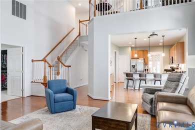 Absolutely stunning all-brick home in the sought-after Cottages - photo 5