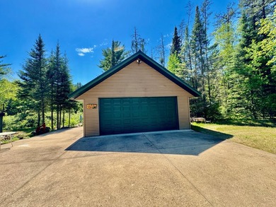 Discover this charming 2 bedroom, 2 bath chalet overlooking the - photo 7