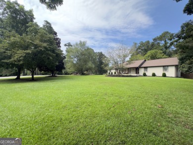 Lake Home For Sale in Jonesboro, Georgia