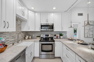 Beautifully updated Florida Ranch home overlooking Cliff Lake - photo 14