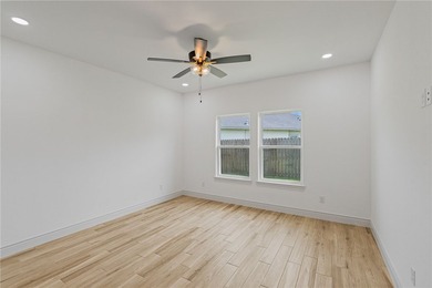Now available as a pre-completion opportunity, this 3-bedroom - photo 20