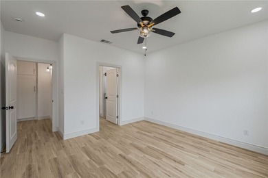 Now available as a pre-completion opportunity, this 3-bedroom - photo 21