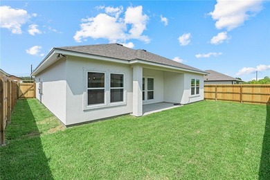 Now available as a pre-completion opportunity, this 3-bedroom - photo 35