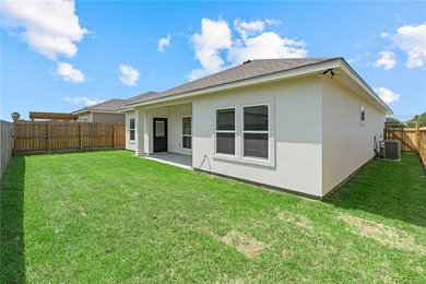 Now available as a pre-completion opportunity, this 3-bedroom - photo 36