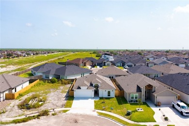 Now available as a pre-completion opportunity, this 3-bedroom - photo 38
