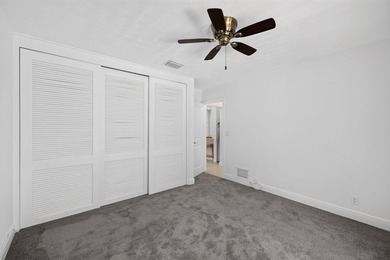 Beautifully updated Florida Ranch home overlooking Cliff Lake - photo 38
