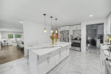 Welcome to this expansive and unique single-family home located - photo 9