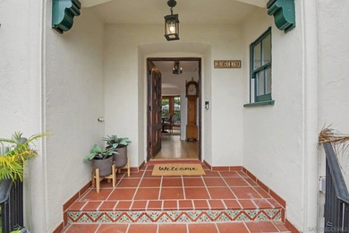 Timeless Monterey Spanish style architecture with exceptional - photo 4