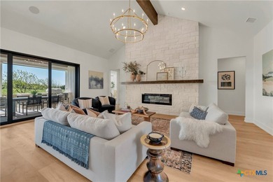 Exceptional design meets everyday comfort in this beautifully - photo 5