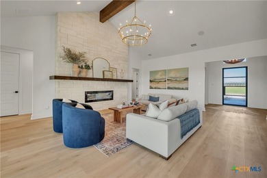 Exceptional design meets everyday comfort in this beautifully - photo 7