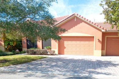 Lake Home For Sale in Kissimmee, Florida