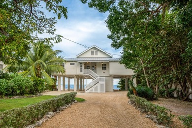 Charming oceanfront cottage located in the historic district of - photo 2