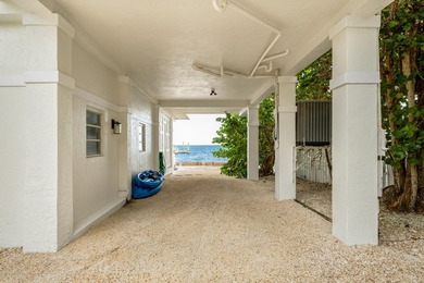 Charming oceanfront cottage located in the historic district of - photo 5