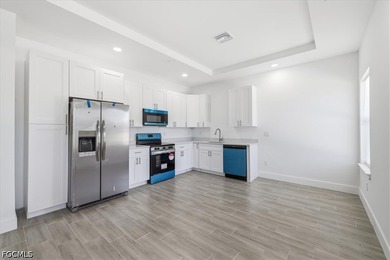 Brand-New Construction TRIPLEX located in the Oakland Hills - photo 35