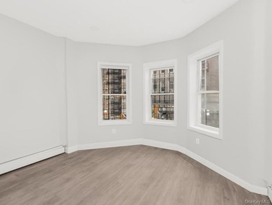 Great Opportunity! Newly Renovated Legal 2 family house with a - photo 6