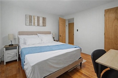 Welcome to your Narragansett coastal retreat! This charming - photo 6