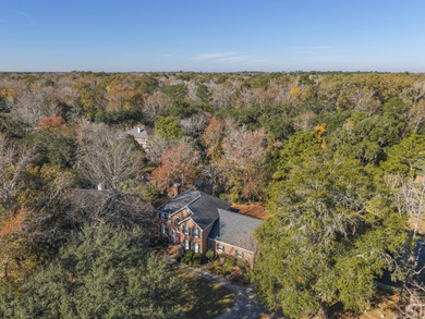 This beautiful custom-built home has been carefully and lovingly - photo 43