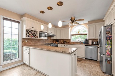 Lovely Expanded & Renovated Detached Home on a Corner Property - photo 6