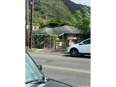 Huge lot with four houses, Good Investment, Each house have - photo 4