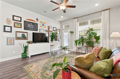 Welcome to a beautiful blend of refined style and everyday - photo 10