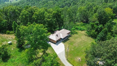 (private lake, pond, creek) Home Sale Pending in Somerset Kentucky