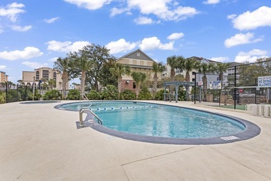 Welcome to Holiday Tower, where coastal convenience and a - photo 5