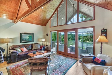 Lake Life can be yours in this 4 Bedroom and 3 Bath Lake Home - photo 13