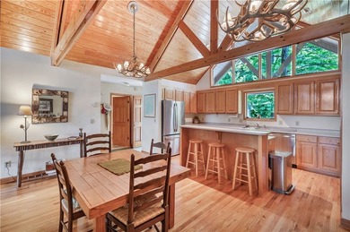 Lake Life can be yours in this 4 Bedroom and 3 Bath Lake Home - photo 21