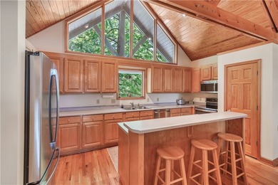 Lake Life can be yours in this 4 Bedroom and 3 Bath Lake Home - photo 22