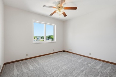 Lakefront Living at Its Finest on Hamilton Lake! Enjoy 60 feet - photo 24