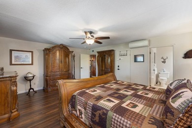 Opportunity awaits! This classic Bass Lake cabin offers the - photo 25