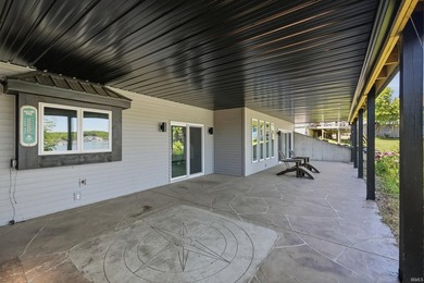 Lakefront Living at Its Finest on Hamilton Lake! Enjoy 60 feet - photo 42