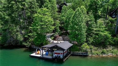 Lake Life can be yours in this 4 Bedroom and 3 Bath Lake Home - photo 46