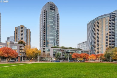 Willamette River - Multnomah County Condo For Sale in Portland Oregon