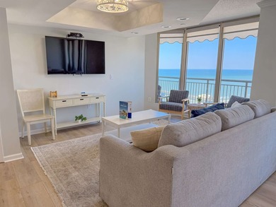This penthouse floor condo is located in Brighton Tower. 8560 - photo 8
