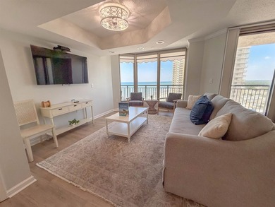 This penthouse floor condo is located in Brighton Tower. 8560 - photo 9