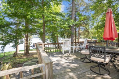 WATERFRONT BEAUTY -- TEJAS SHORES SUBDIVISION! - photo 4