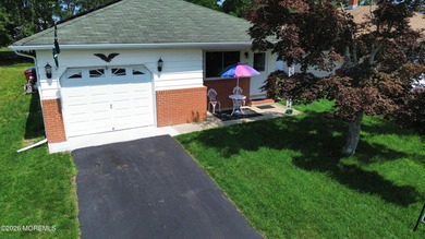 Dont miss out on this AMAZING opportunity buy a move in ready 2 - photo 1
