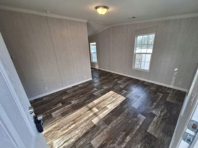 Additional listing photo 2