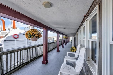 Now available for sale 100% fee interest in 16 MacMillan Wharf - photo 19