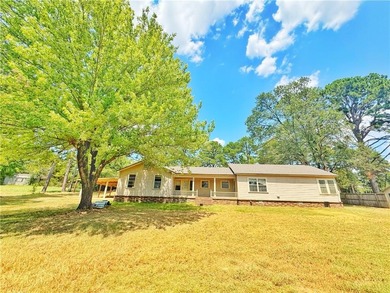 Lake Dardanelle Home For Sale in Russellville Arkansas