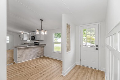 If you are looking to live in a great area of Myrtle Beach, and - photo 6