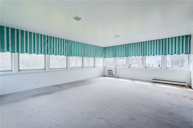 Opportunity knocks in the heart of Brighton! Well designed - photo 18